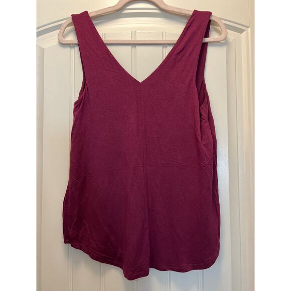 Bordeaux Women’s Double V-Neck Soft Sleeveless Pullover Tank Top Size S/P Purple - Picture 3 of 3